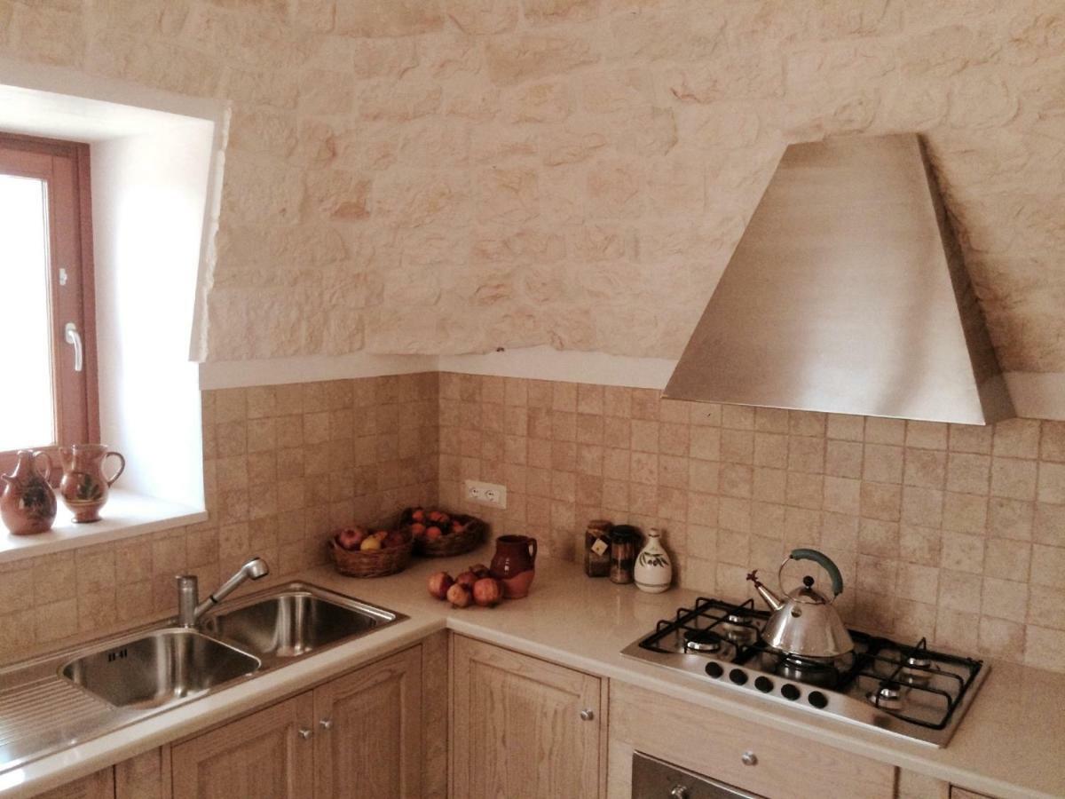 I Trulli Del Mulino Villa โลโกโรตอนโด ภายนอก รูปภาพ